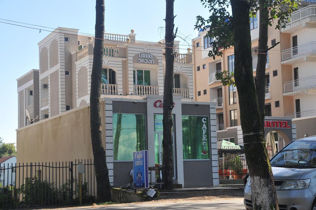 Gala Hotel Ureki Luaran gambar